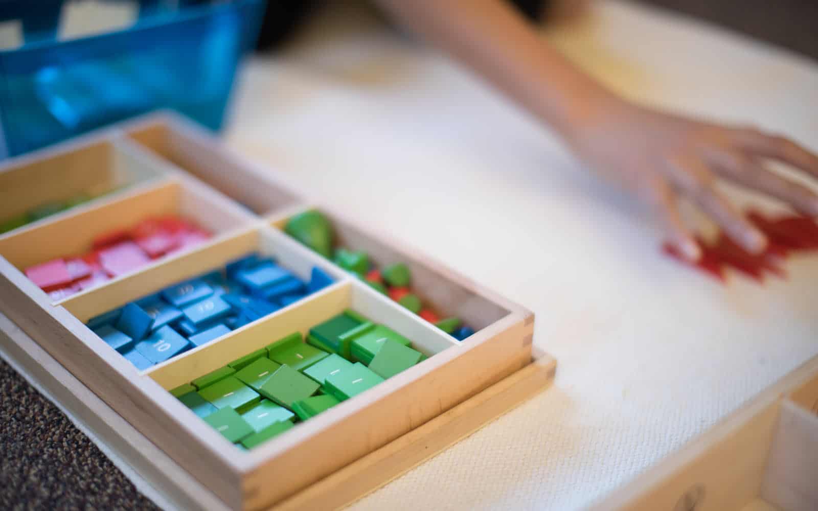 Montessori Materials: The Stamp Game